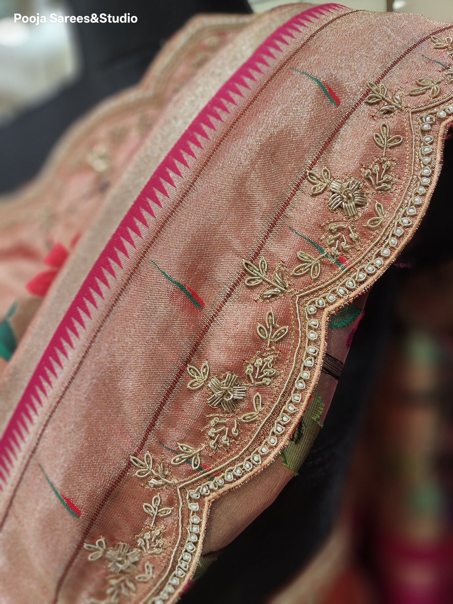 AARSAA Pure Tissue with Paithani Pallu