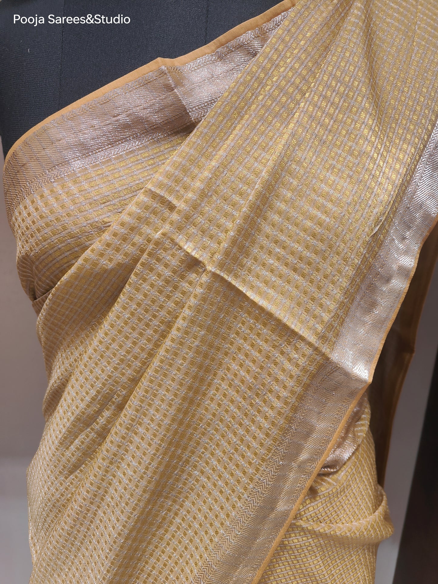 AARSAA Golden Tissue Weaving Saree With Unstitched Blouse