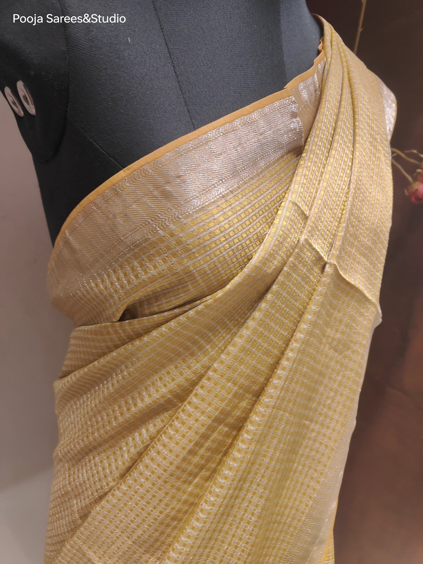 AARSAA Golden Tissue Weaving Saree With Unstitched Blouse