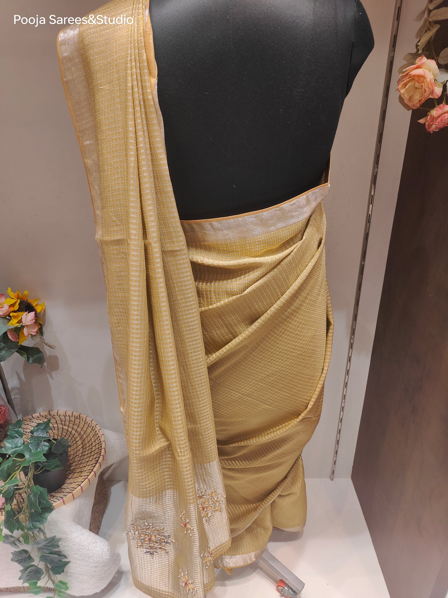 AARSAA Golden Tissue Weaving Saree With Unstitched Blouse