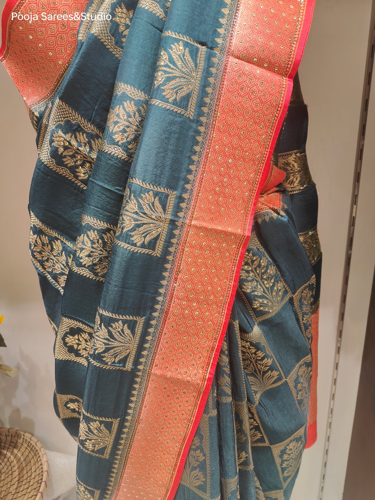 AARSAA Navy Blue Silk Banarasi Saree With Unstitched Contrast Blouse